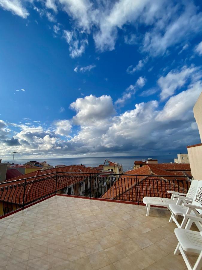 La Dependance Aparthotel Scilla Luaran gambar