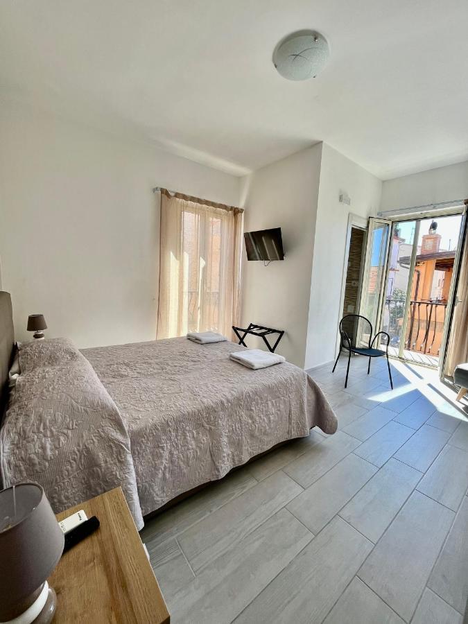 La Dependance Aparthotel Scilla Luaran gambar